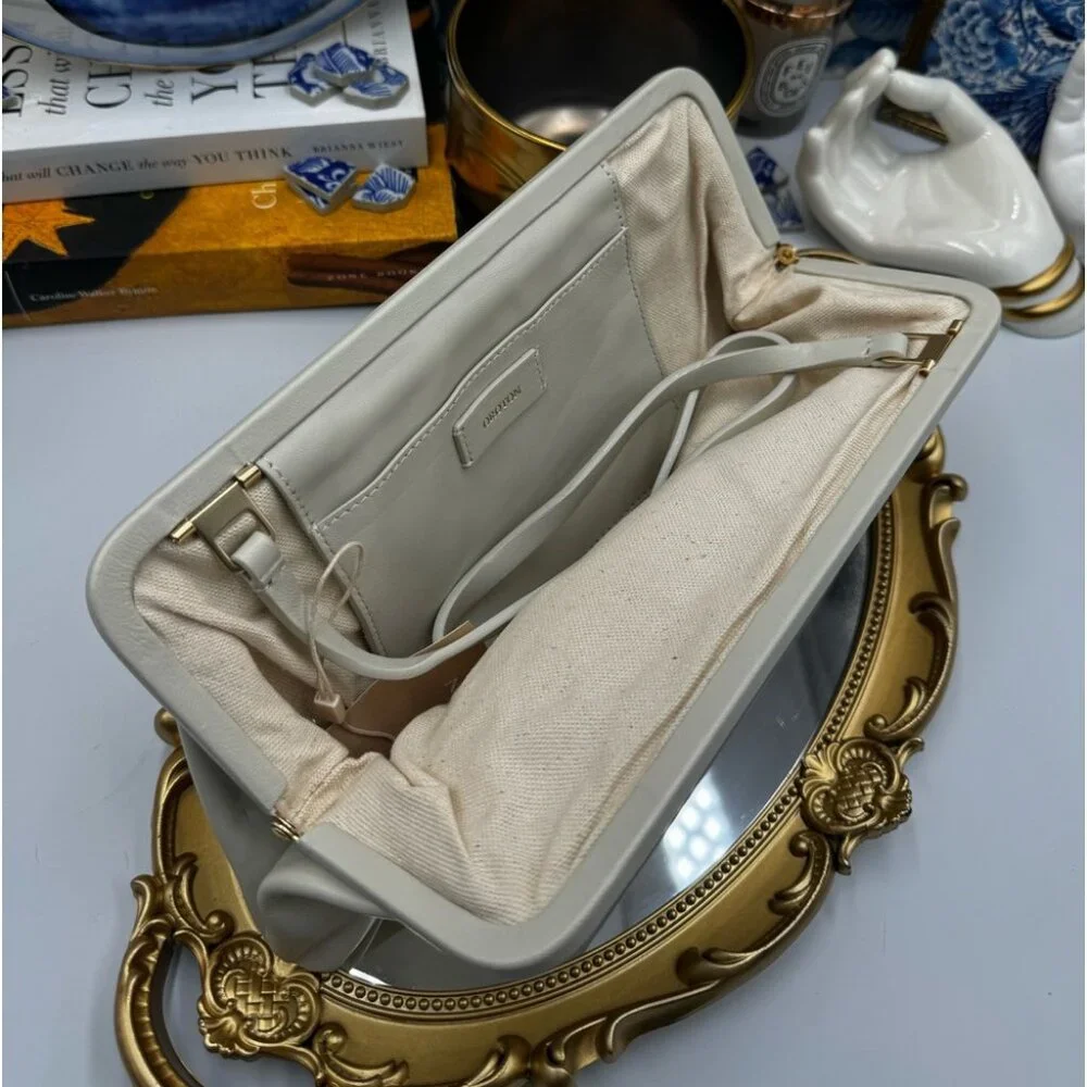 🆕 OROTON 🧿 NWT Celia XL Long Leather Clutch, Cream
